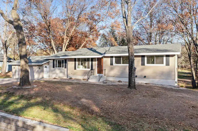 $379,000 | 3070 Ivy Street South, Cambridge, MN 55008