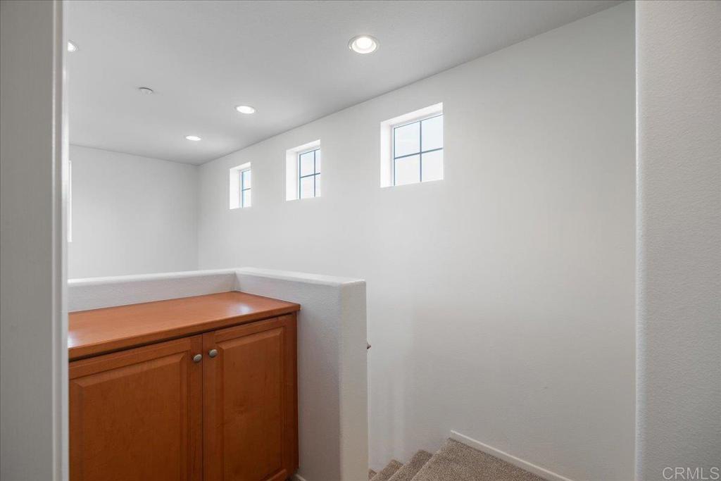 4089 Karst Road Carlsbad, CA 92010 - Photo 19 of 35 Gallery Image 19