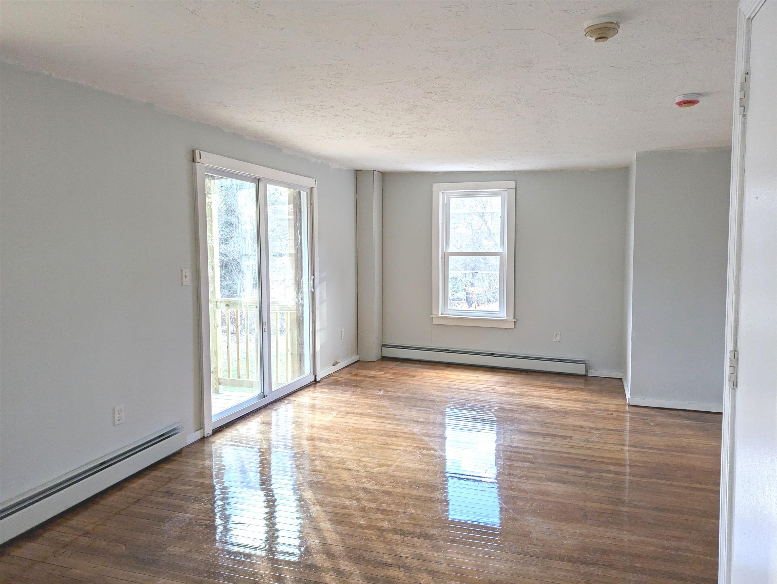 3 South Shore Road, Unit 3 Salem, NH 03079 - Photo 11 of 12