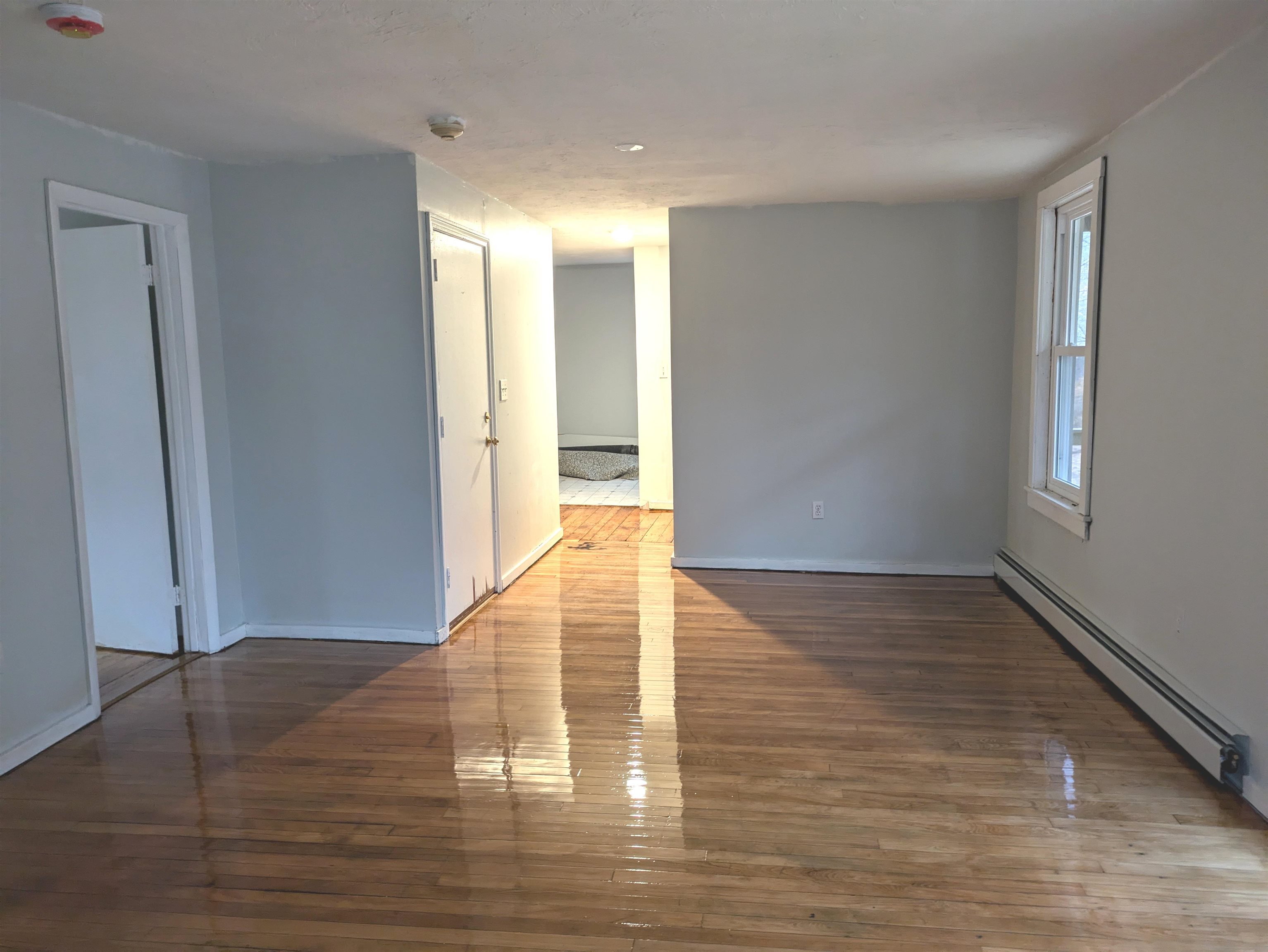 3 South Shore Road, Unit 3 Salem, NH 03079 - Photo 7 of 12