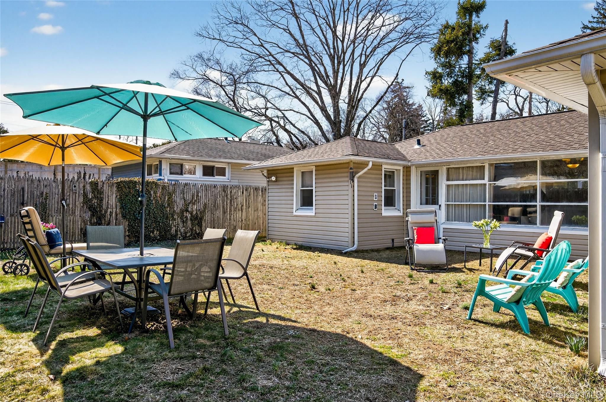 6 Wellington Road Greenvale, NY 11548 - Photo 19 of 21 Private Outdoor Retreat for Hosting & Relaxing