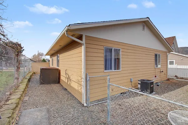 $368,000 | 919 9th Street, Clarkston, WA 99403