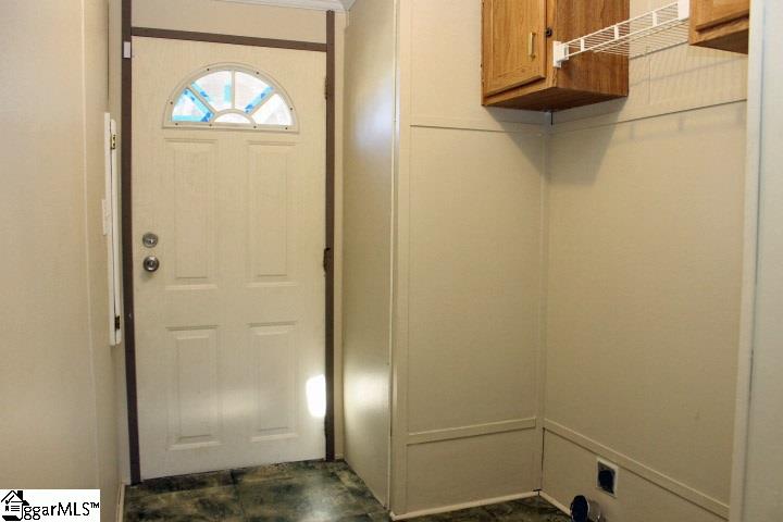 1502 Haynesworth Road Greenville, SC 29617 - Photo 9 of 23 Gallery Image 9