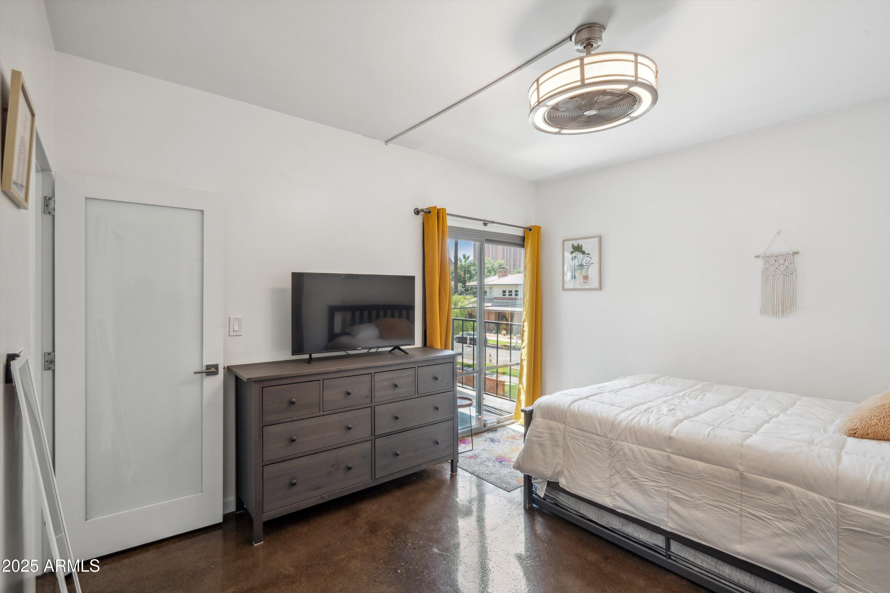 805 North 4th Avenue, Unit 208 Phoenix, AZ 85003 - Photo 10 of 20 12-Bedroom
