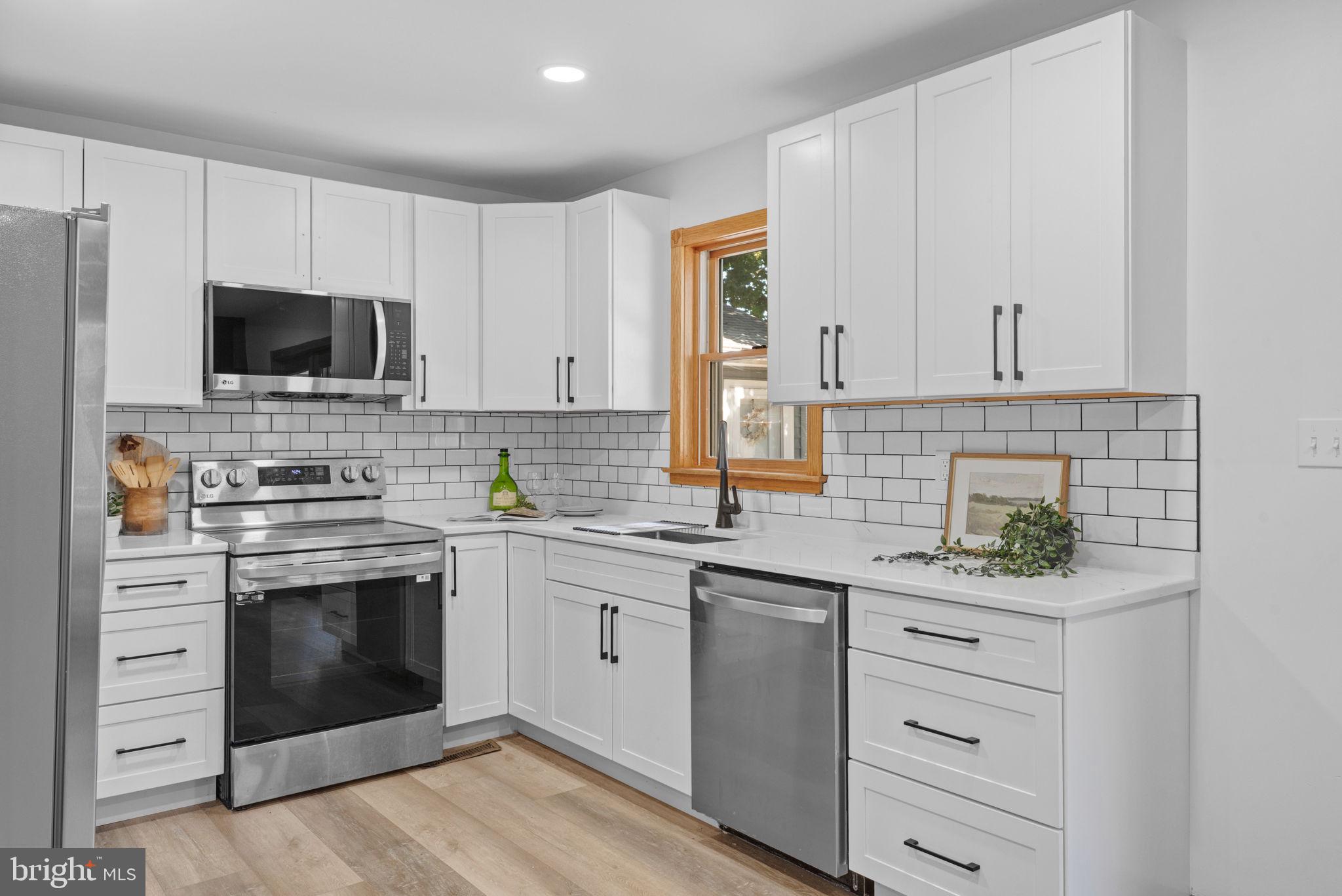 407 Market Street Lykens, PA 17048 - Photo 14 of 45