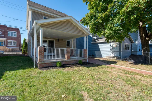 $279,900 | 407 Market Street, Lykens, PA 17048
