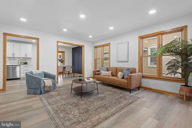 $279,900 | 407 Market Street, Lykens, PA 17048