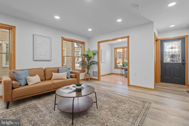 $279,900 | 407 Market Street, Lykens, PA 17048