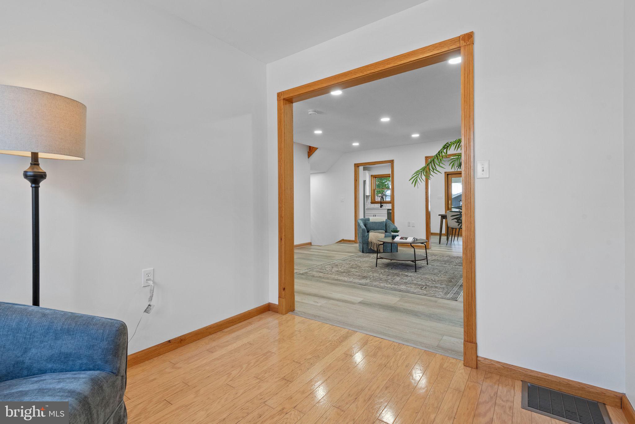 407 Market Street Lykens, PA 17048 - Photo 10 of 45