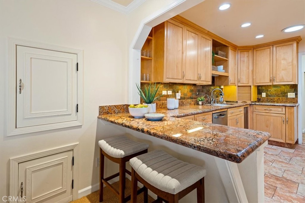 318 Indio Drive Pismo Beach, CA 93449 - Photo 9 of 58