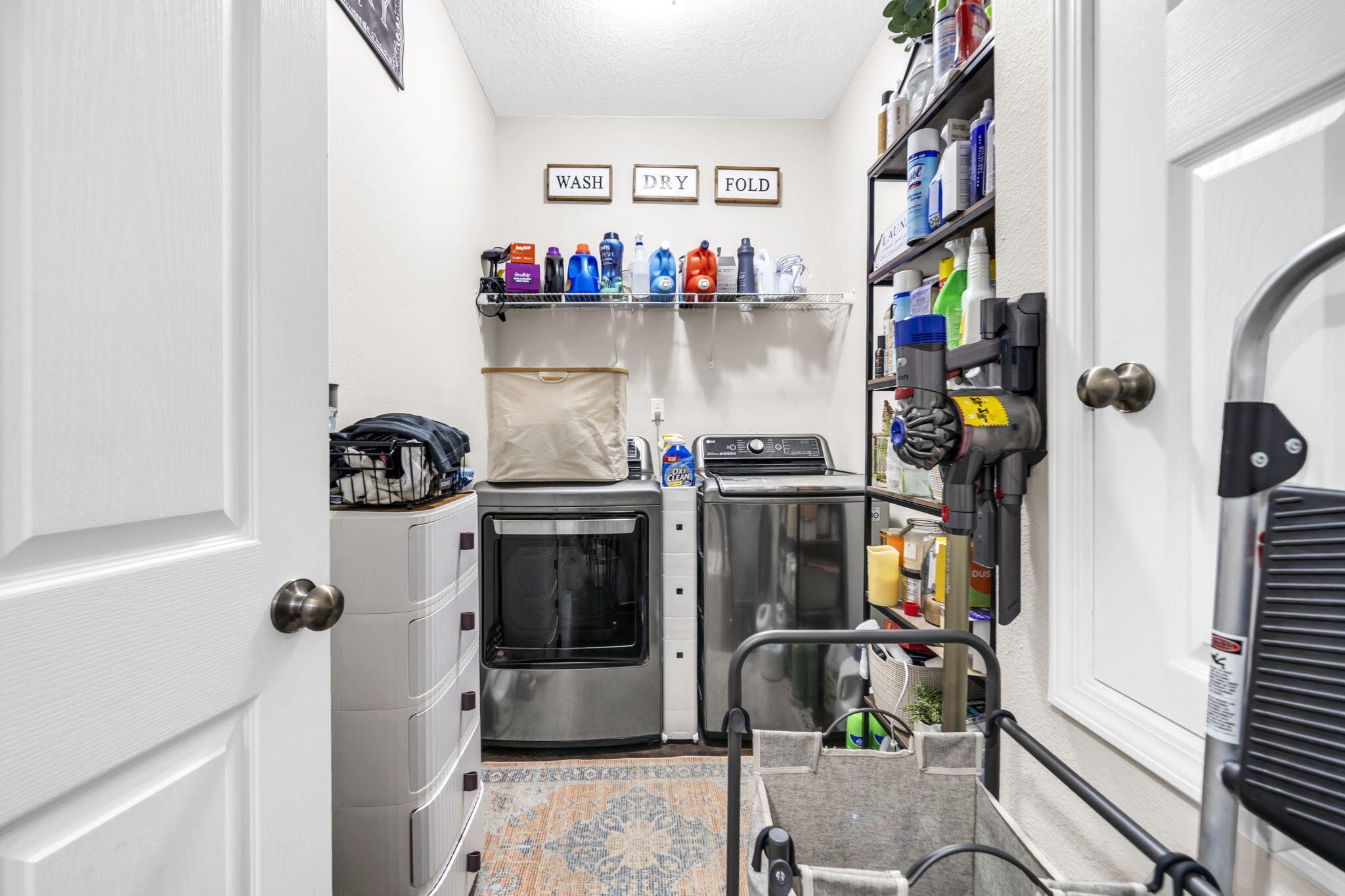 673 Red Fern Road Crestview, FL 32536 - Photo 40 of 48 Laundry Room