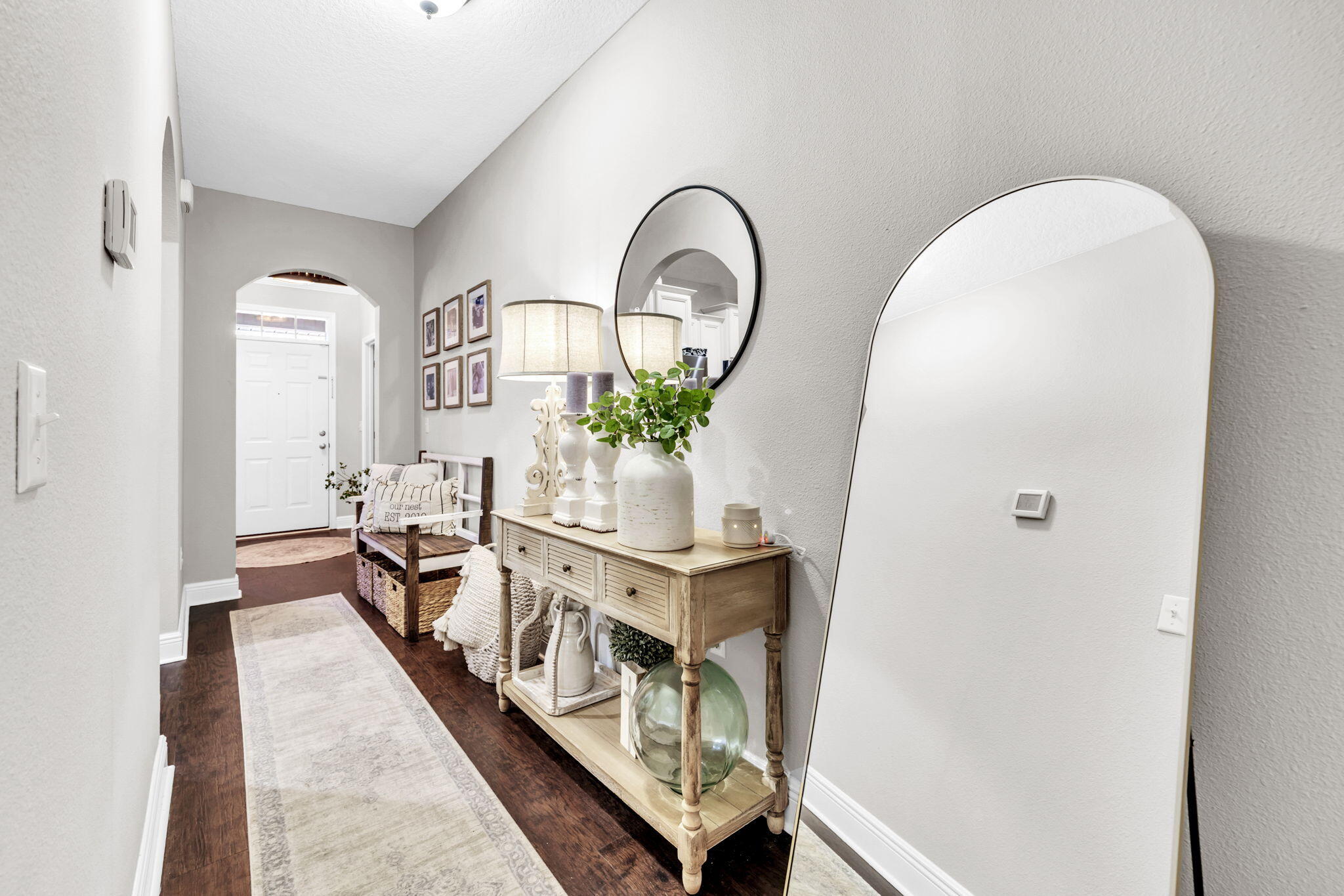 673 Red Fern Road Crestview, FL 32536 - Photo 6 of 48 Front Entry Way