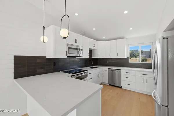 $469,990 | 3505 East Campbell Avenue, Unit 21, Phoenix, AZ 85018