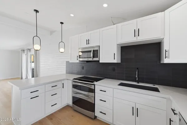 $469,990 | 3505 East Campbell Avenue, Unit 21, Phoenix, AZ 85018