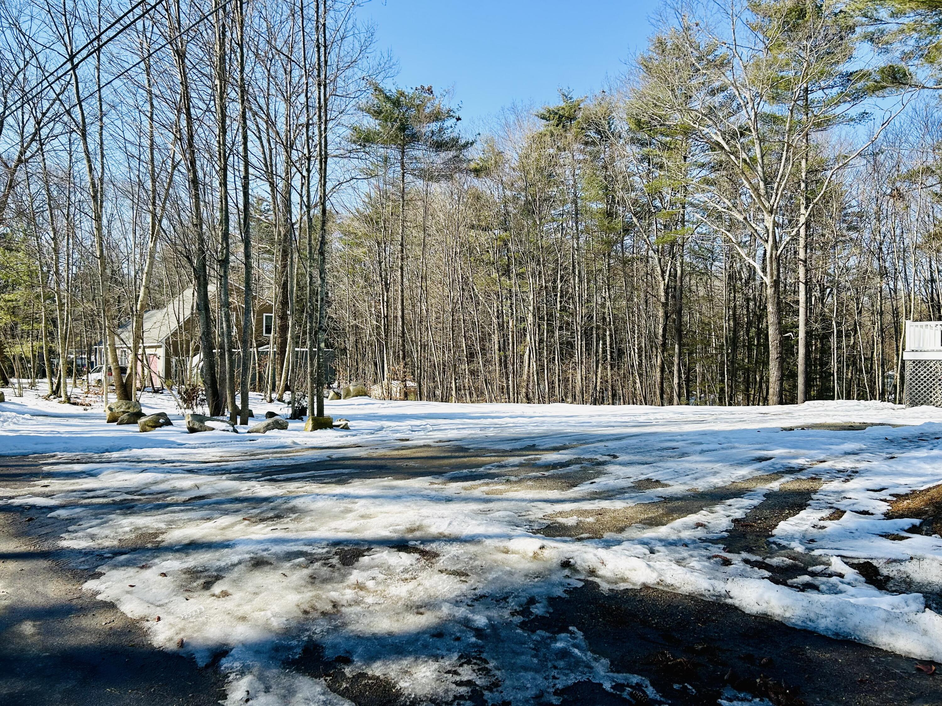 14 Oak Ridge Road Sanford, ME 04073 - Photo 5 of 36 IMG_8105