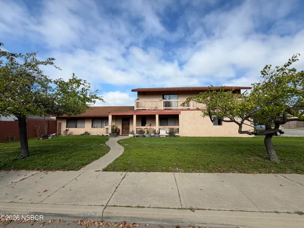$550,000 | 1309 East Olive Avenue, Lompoc, CA 93436
