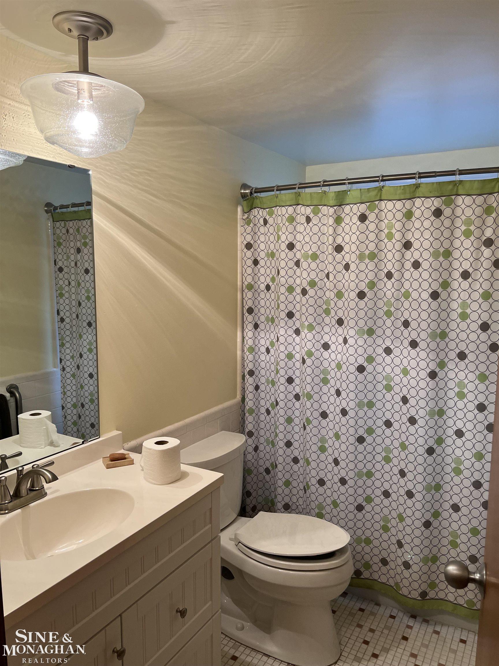 15229 East 9 Mile Road, Unit 3B Eastpointe, MI 48021 - Photo 8 of 10