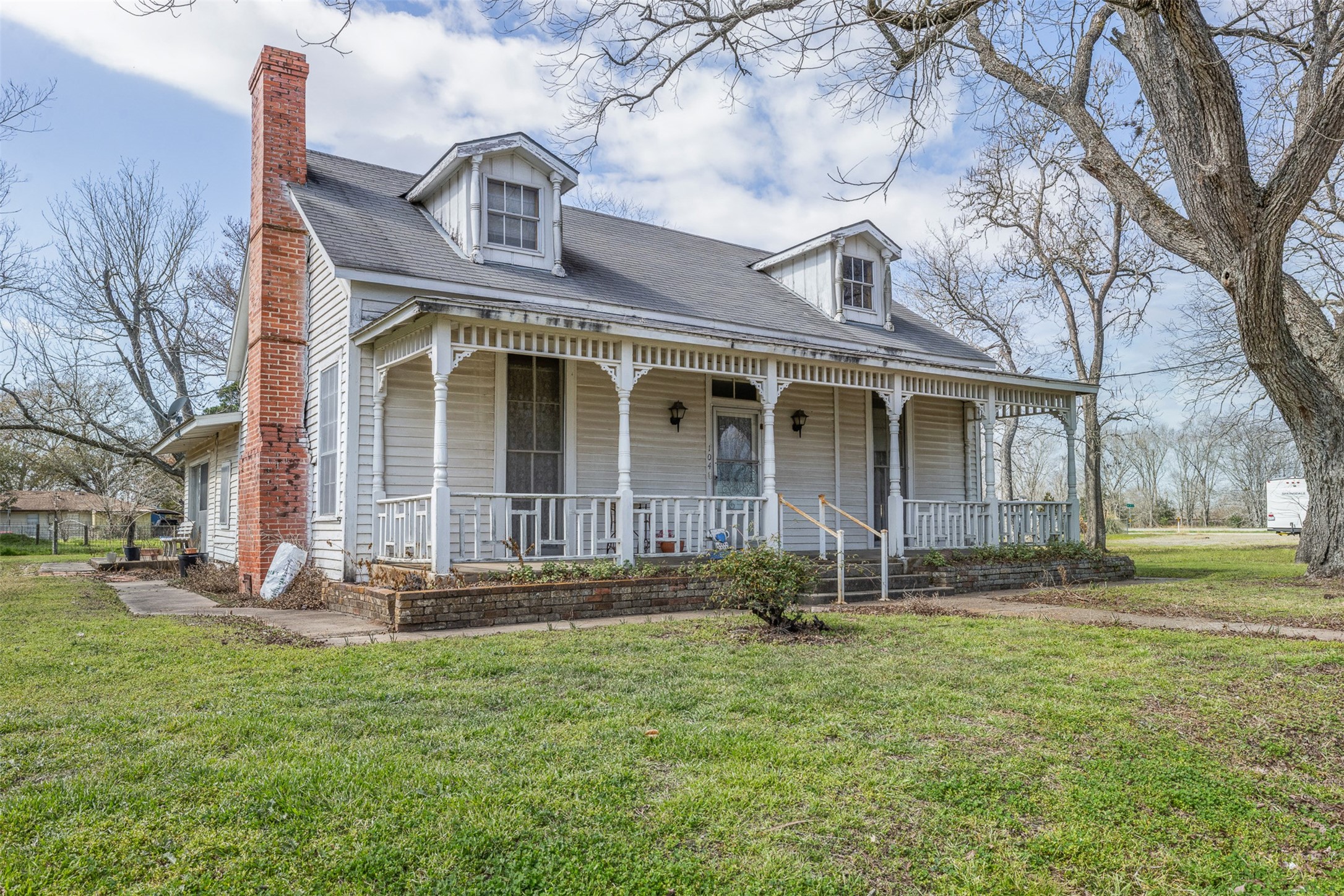 104 6th Street Glidden, TX 78943 - Photo 4 of 28