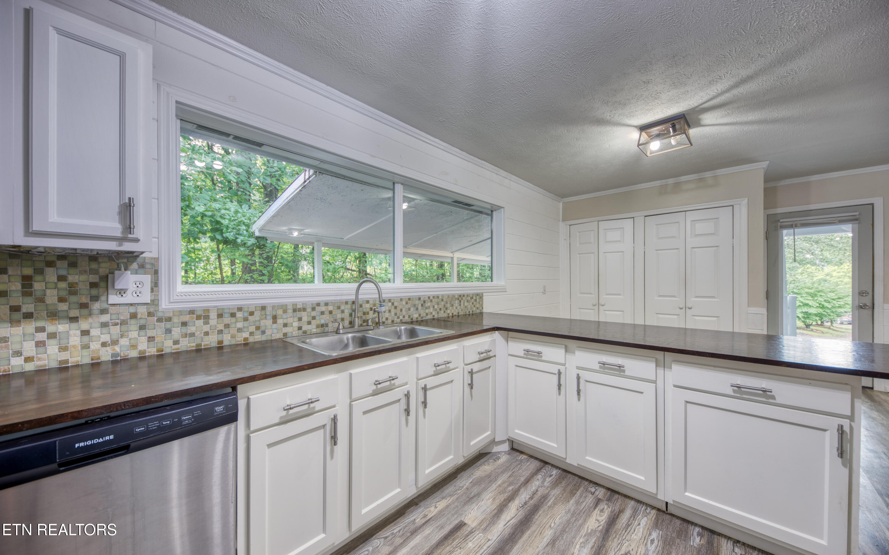 1116 Middle Ridge Road Sevierville, TN 37862 - Photo 14 of 39 0H3A9622_8