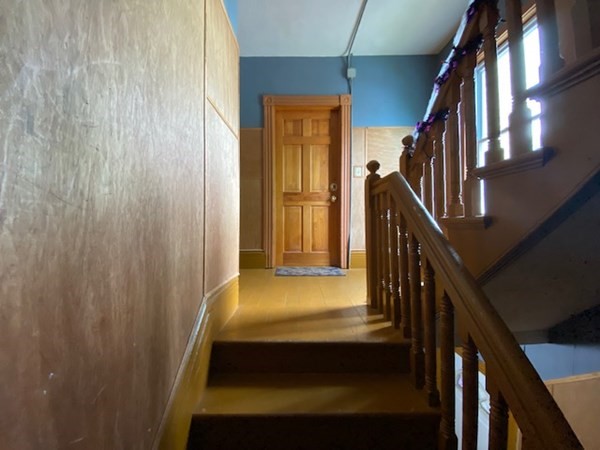 220 Vernon Street Worcester, MA 01607 - Photo 6 of 29 a view of entryway