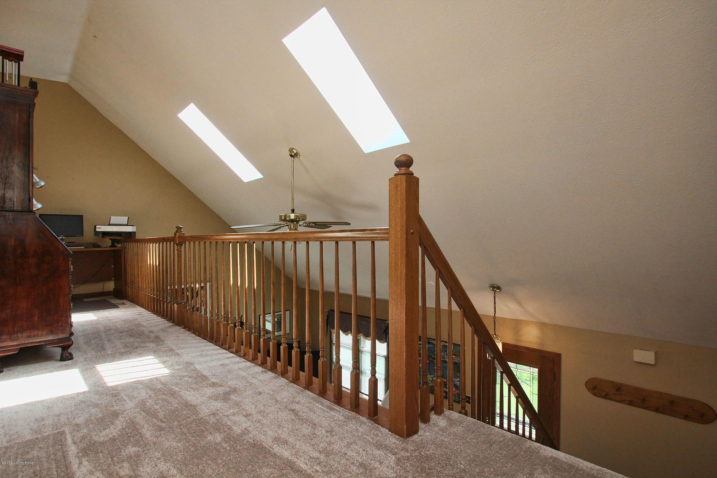 7110 Field Ridge Louisville, KY 40291 - Photo 19 of 34 7110-Fieldridge-Ct-54