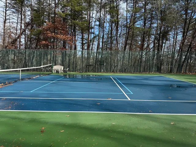 a view of a tennis court
