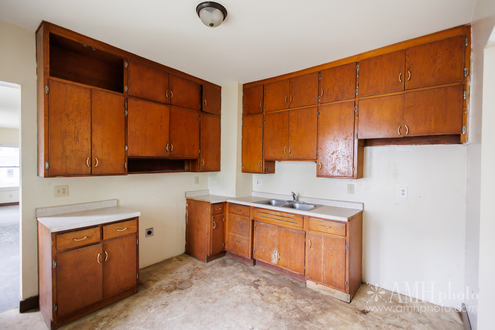 360 South Elm Avenue Kankakee, IL 60901 - Photo 9 of 25