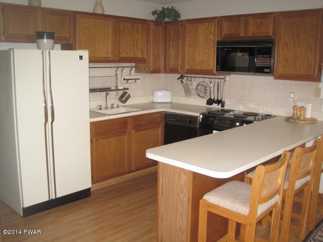 135 Tanager Road Lackawaxen, PA 18435 - Photo 13 of 49