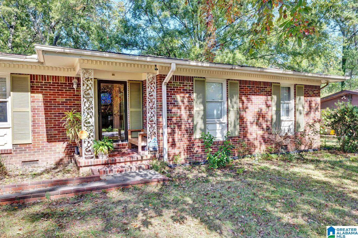 711 Azalea Street Northwest Hartselle, AL 35640 - Photo 2 of 34