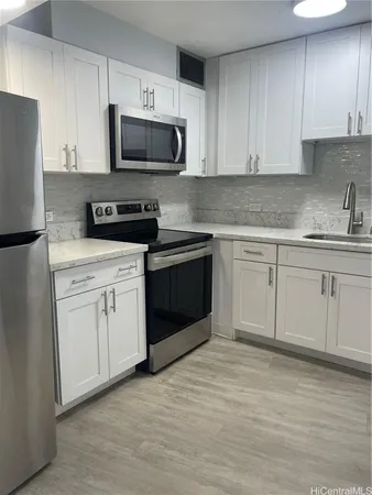 $3,375 | 1804 Ala Moana Boulevard, Unit 15A, Honolulu, HI 96815