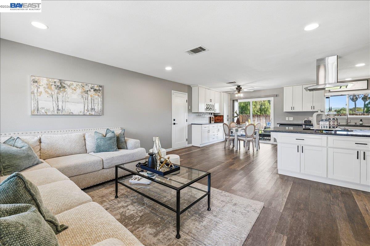 1279 Marigold Road Livermore, CA 94551 - Photo 18 of 53