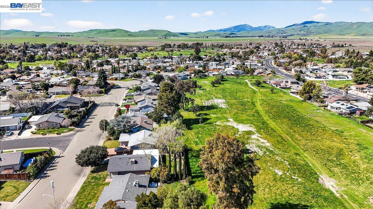 1279 Marigold Road Livermore, CA 94551 - Photo 45 of 53