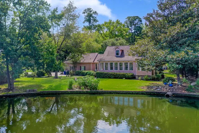 $855,000 | 3168 Stanyarne Drive, Charleston, SC 29414