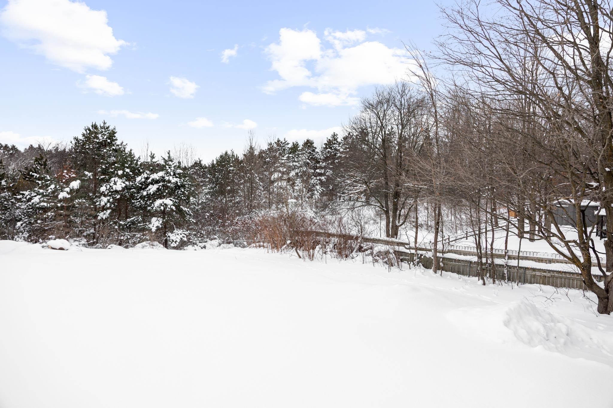 1806 Radcliff Road Traverse City, MI 49685 - Photo 40 of 45