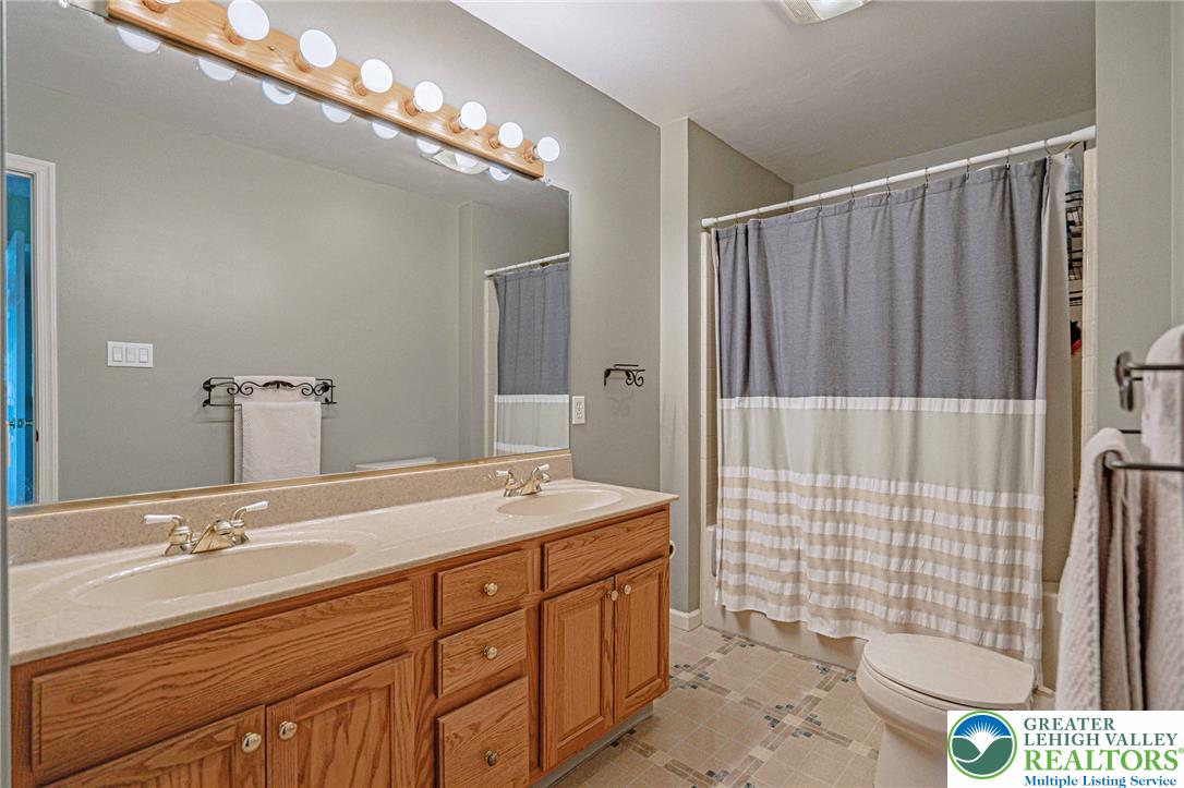 2639 Bellview Road Schnecksville, PA 18078 - Photo 29 of 71 Gallery Image 29