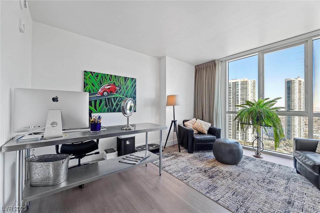 2777 Paradise Road, Unit 2506 Las Vegas, NV 89109 - Photo 17 of 40