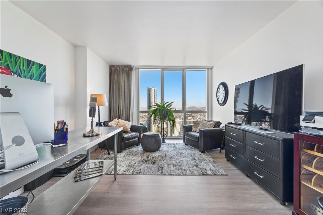 2777 Paradise Road, Unit 2506 Las Vegas, NV 89109 - Photo 4 of 40