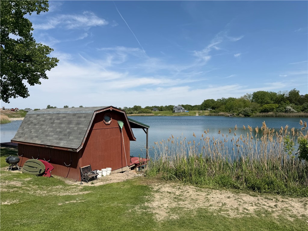 402 North End Road Oakwood, IL 61858 - Photo 12 of 23