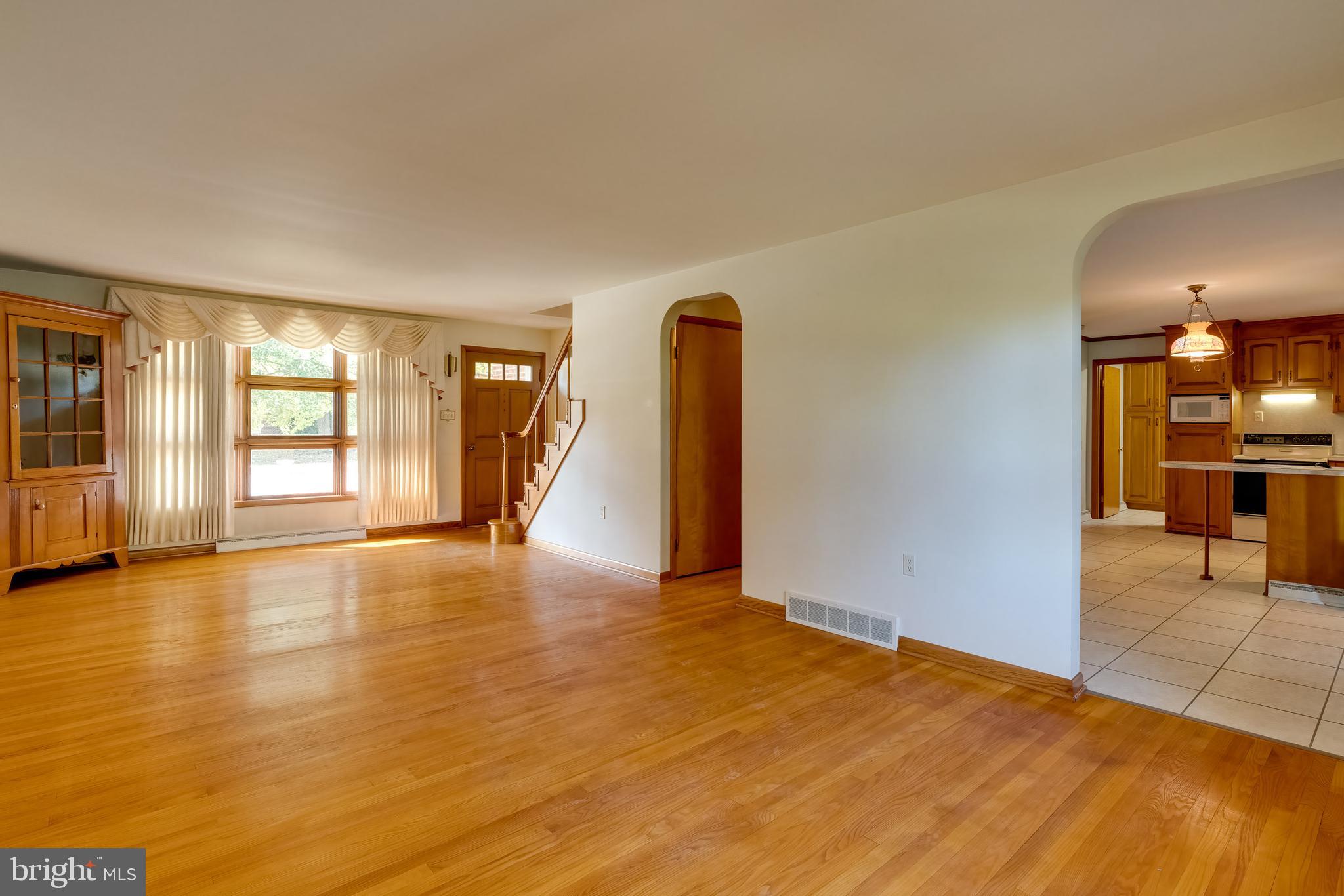 513 Kissel Hill Road Lititz, PA 17543 - Photo 8 of 39