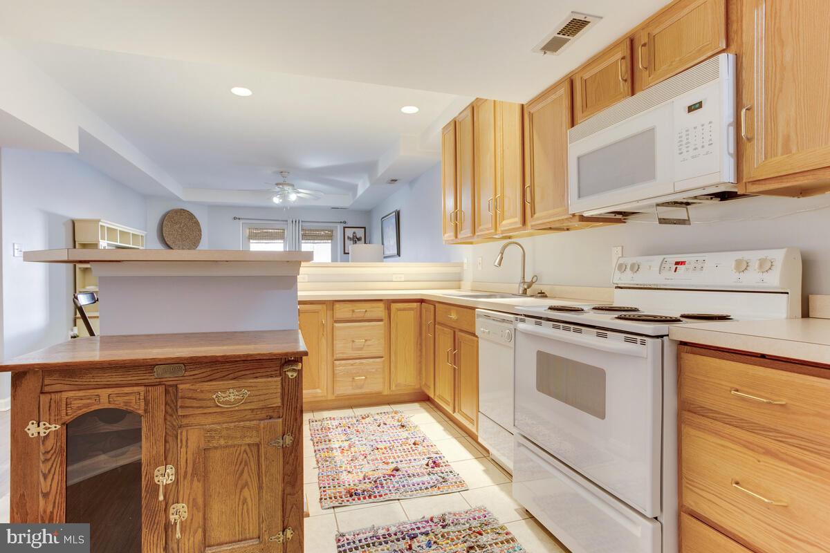 6269 Solomons Island Road Tracys Landing, MD 20779 - Photo 48 of 99 In-law suite kitchen