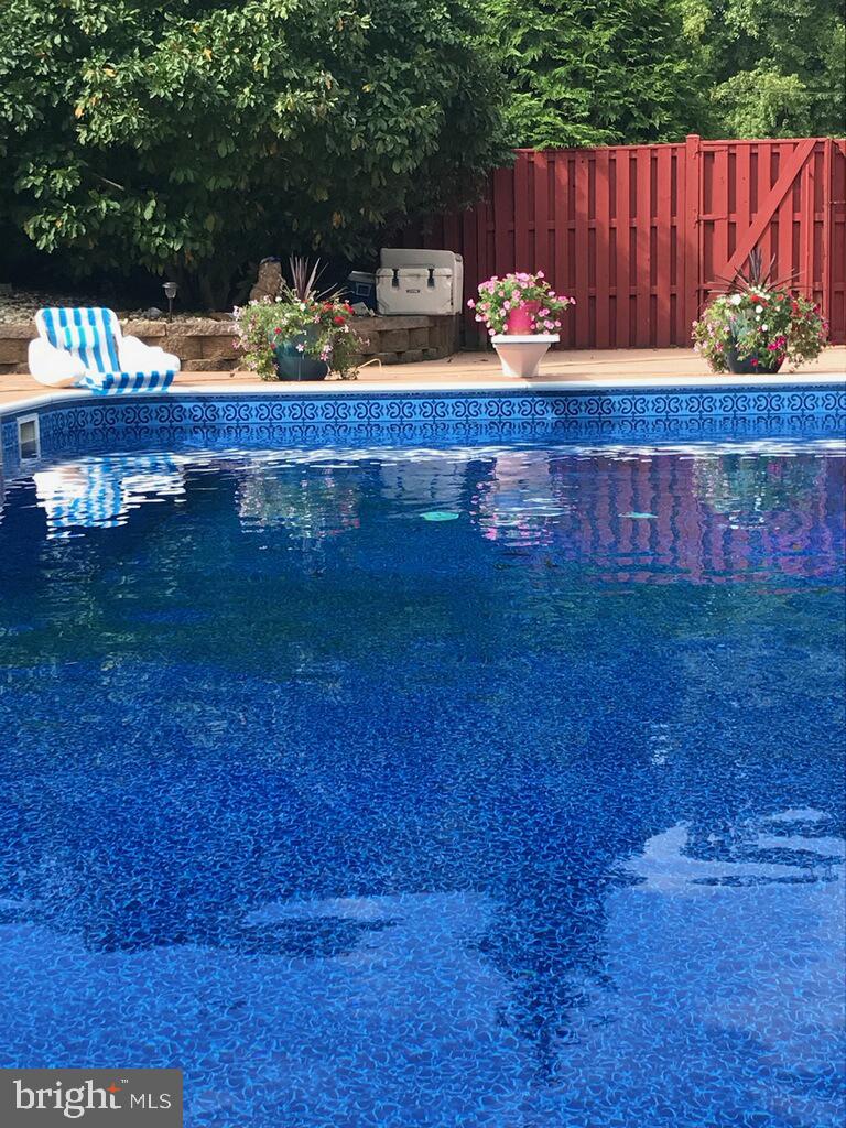 6269 Solomons Island Road Tracys Landing, MD 20779 - Photo 72 of 99 Pool