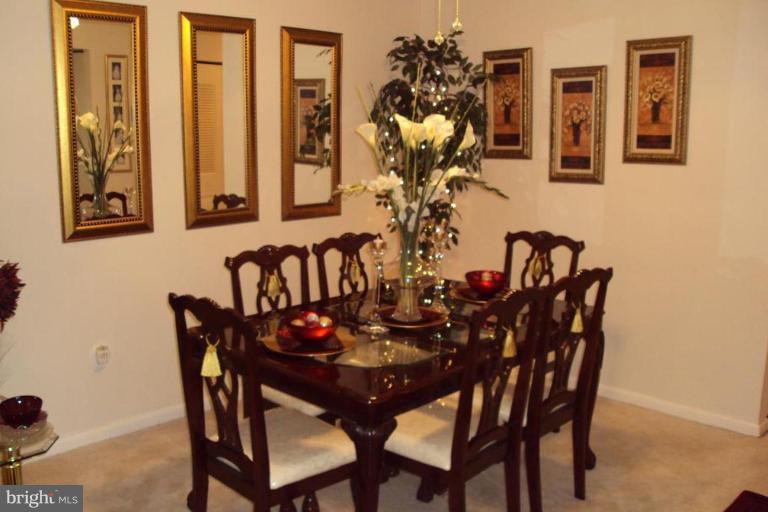 7929 Mandan Road, Unit 304 Greenbelt, MD 20770 - Photo 4 of 11 Dining Room