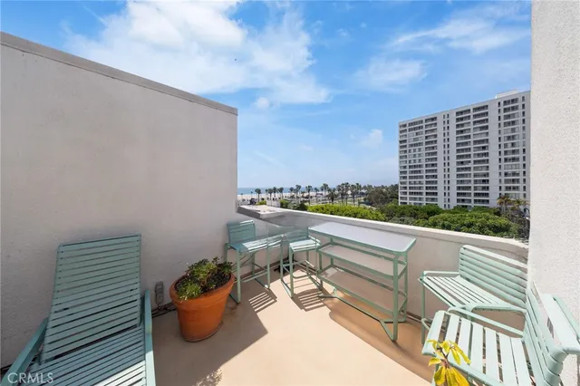 $1,699,000 | 2910 Neilson Way, Unit 503, Santa Monica, CA 90405