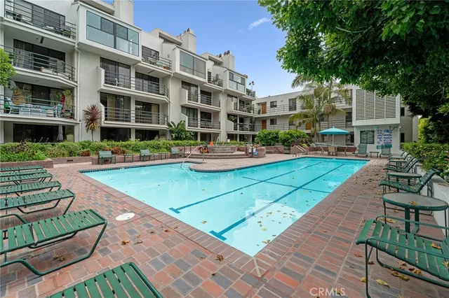 $1,699,000 | 2910 Neilson Way, Unit 503, Santa Monica, CA 90405
