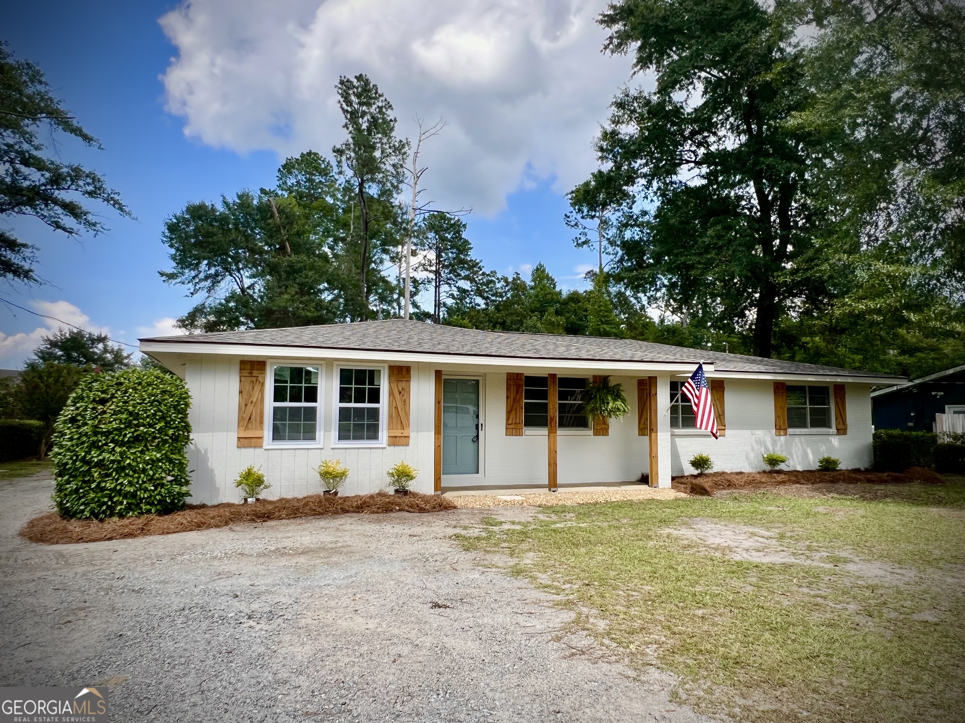 1415 Peach Street Dublin, GA 31021 - Photo 1 of 1 Gallery Image 1