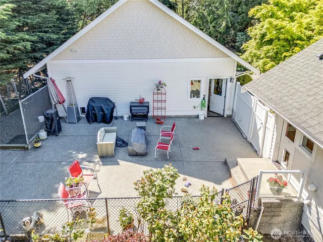 $1,275,000 | 124 Hoods View Court, Port Ludlow, WA 98365