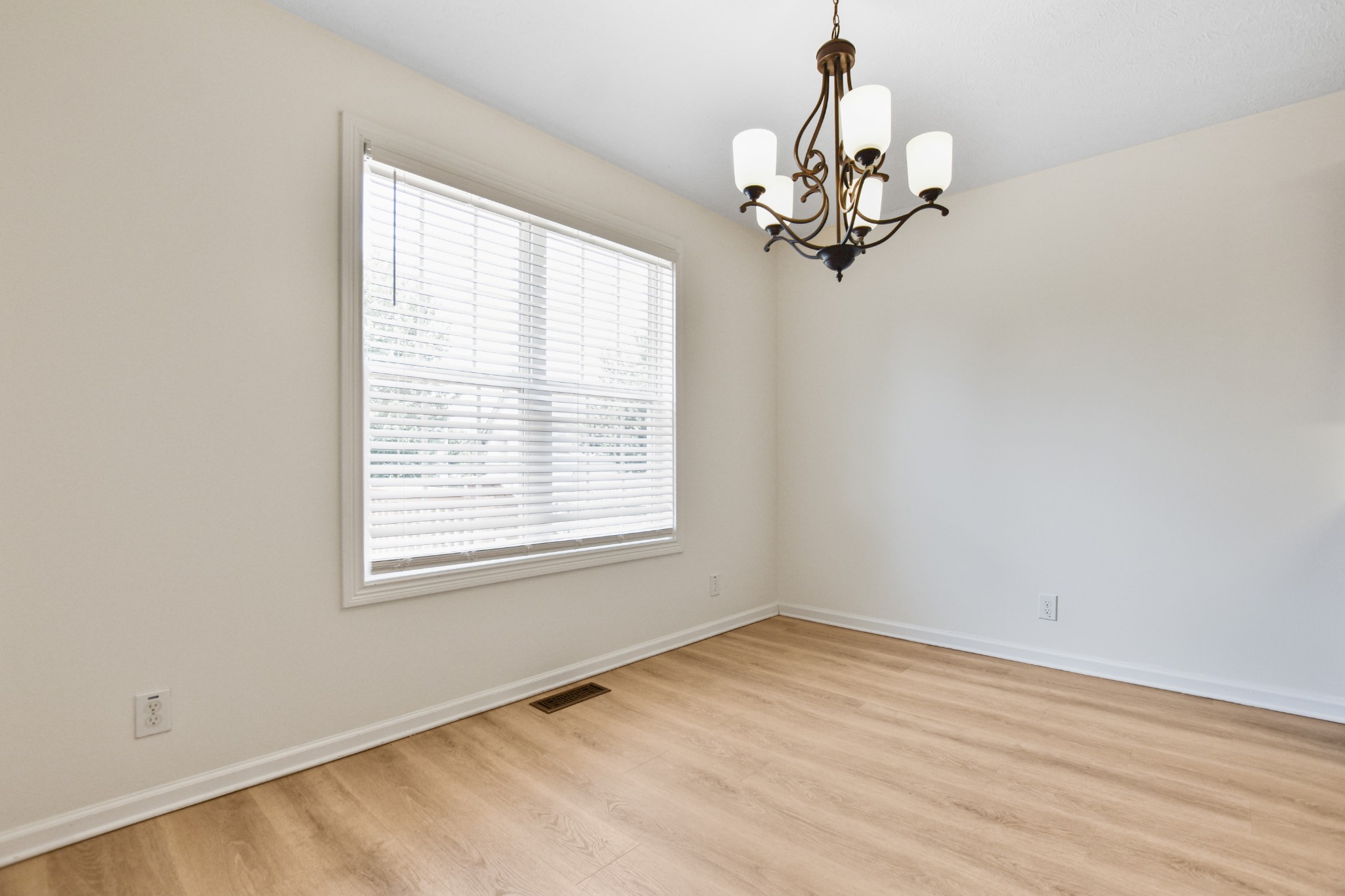3738 Suiter Road Clarksville, TN 37040 - Photo 6 of 22