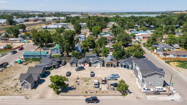 $425,000 | 106 East Main Street, Nyssa, OR 97913
