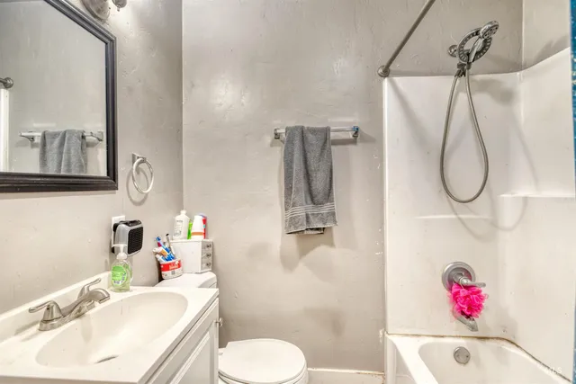 $450,000 | 106 East Main Street, Nyssa, OR 97913