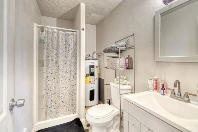 $450,000 | 106 East Main Street, Nyssa, OR 97913